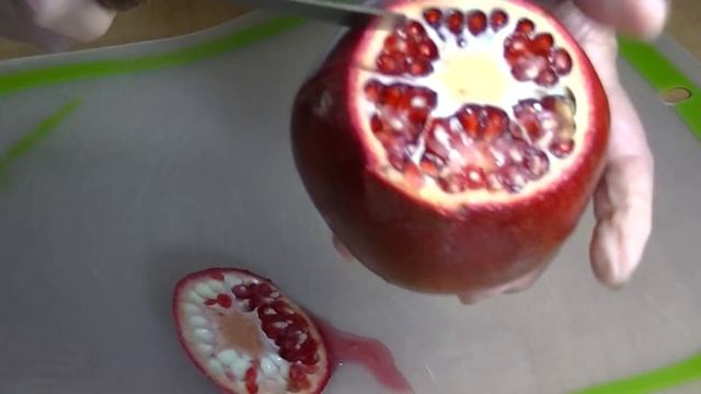 Как Легко Разрезать Гранат, не повредив зёрнышки