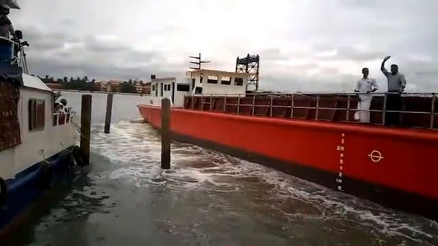 Launching of vessel ORION смотреть онлайн