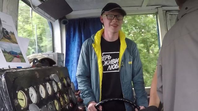 В кабине машиниста тепловоза ту4 по тёсовской УЖД смотреть онлайн