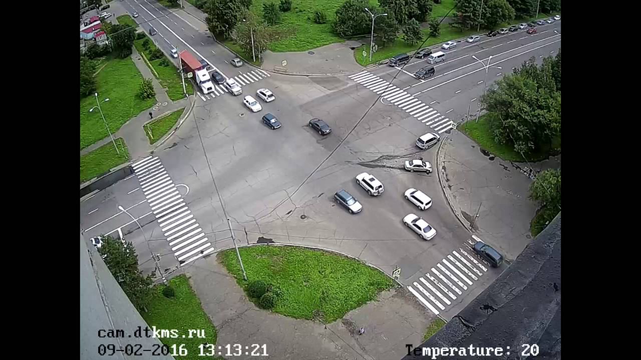 ДТП Первостроителей — Вокзальная, 02.02.16, 13:13 смотреть онлайн