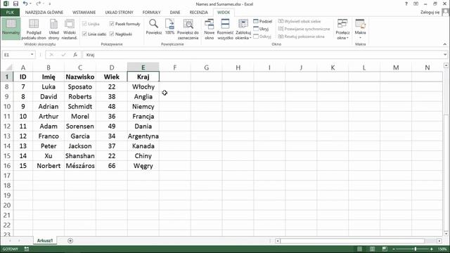 Excel Porady - Blokowanie wierszy w Excelu /#14/ смотреть онлайн