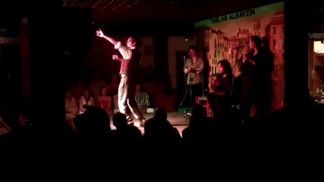 Original Flamenco in Tablao Flamenco Albayzin, Granada, Spain смотреть онлайн