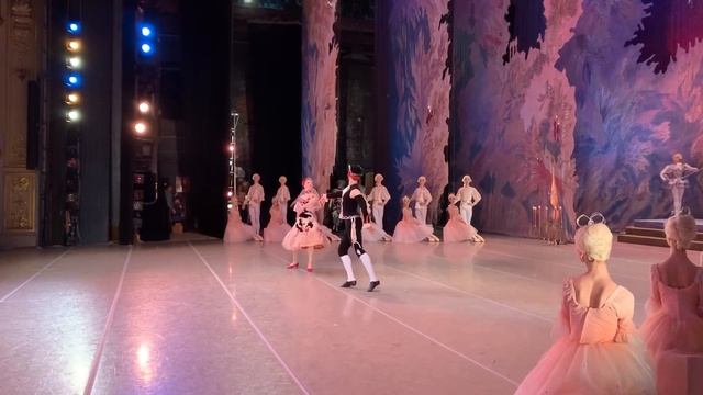 Испанский танец из балета «Щелкунчик»