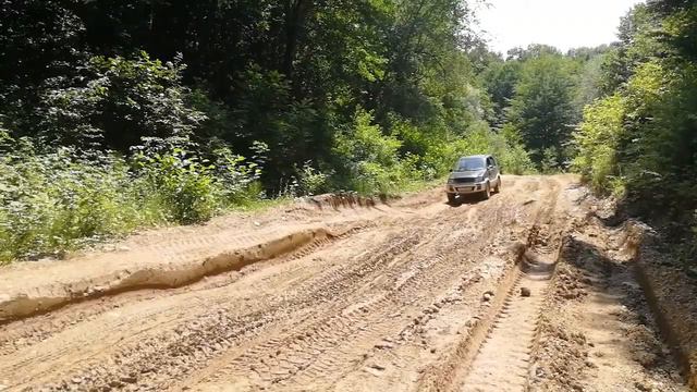 Едем на Сахрайские водопады(р.Адыгея)на Daihatsu Terios. смотреть онлайн