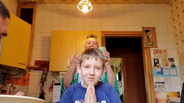 Приехали к маме и опять "получили"... Мама сказала что мы язычники!!! смотреть онлайн