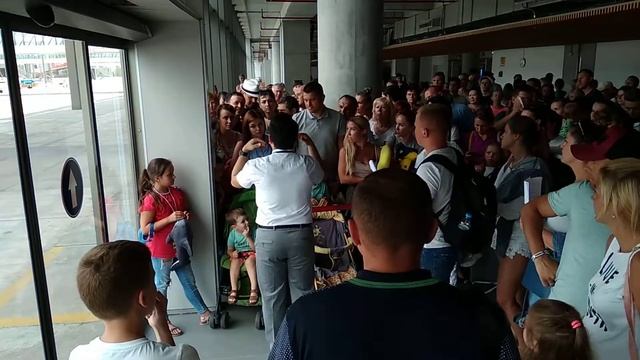 Задержка в аэропорту на сутки, рейс QU4444 anex tour azur air смотреть онлайн
