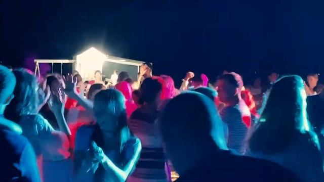 пляжные вечеринки 2022 на побережье Беляус, Крымские Мальливы, пляж Космос смотреть онлайн