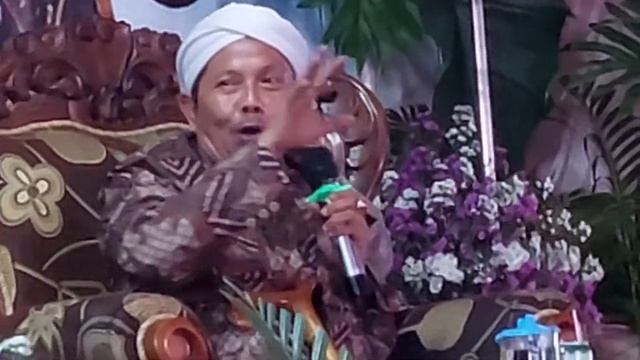 CERAMAH KYAI MAHYAN OJO PELIT PELIT смотреть онлайн