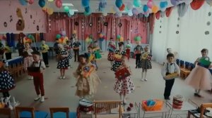 Танец с портфелями. МР  Шатаренко Н.Л.