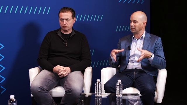 Paul Fazzone, VMWare & James Watters, Pivotal | Getting Kubernetes to Production смотреть онлайн