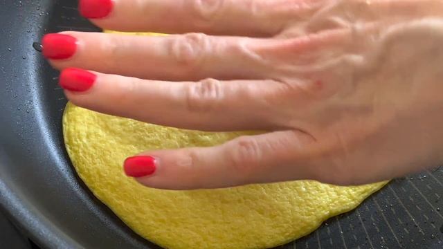 БЛИНЧИКИ БЕЗ МУКИ ТВОРОЖНЫЕ КЕТО БЛИНЫ #кетоблины #кеторецепты #lowcarb #пп #нуп #keto #безмуки