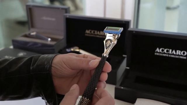 Бритвенные станки ACCIARO смотреть онлайн