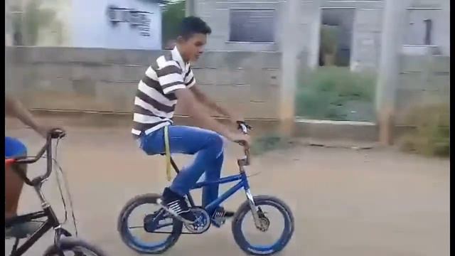 Cundo tu amigo dice que no se deja robar!!! challenger смотреть онлайн