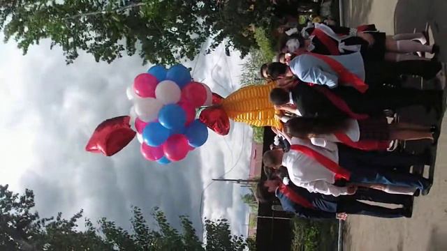 Запуск колокольчика 11"Б" класса смотреть онлайн