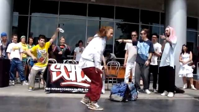 Девушка хорошо танцует под бит видео 349233 смотреть онлайн