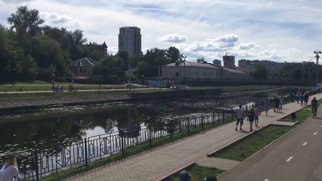 День города Иваново, народу полно (13 августа) смотреть онлайн