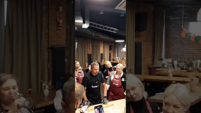 Кулинарное шоу на презентации застройщиков 20 октября 2023г на Международном Жилищном конгрессе 202 смотреть онлайн