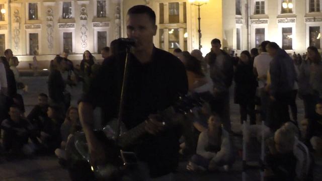 Сегодня в белом танце кружимся-Уличные музыканты Питера смотреть онлайн