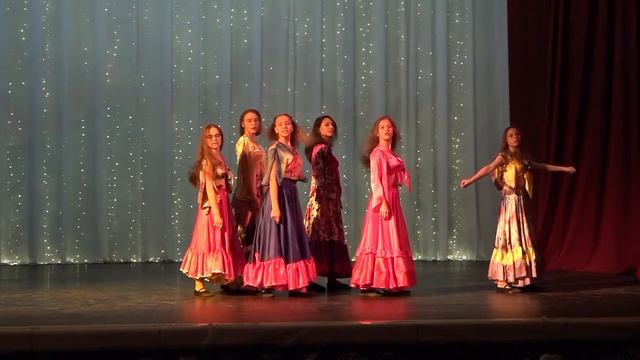 19. Нар. коллектив самод. нар. твор. Сар. обл. анс. эстр. танца «Ритм- балет» - «Цыганский танец» смотреть онлайн