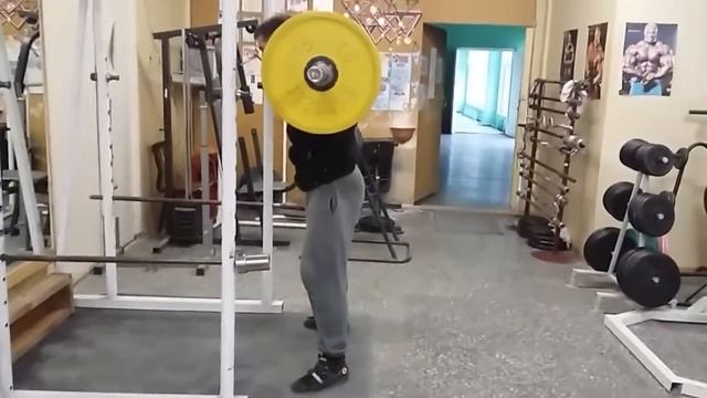 Присед 100кг. на 35 повторений Панфилович Илья смотреть онлайн