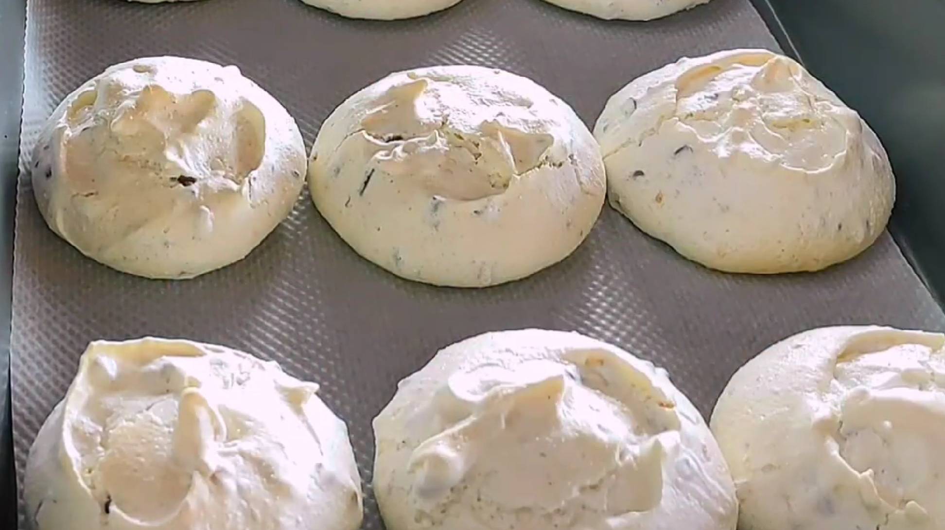 Безе с шоколадом и орехами - пошаговый рецепт приготовления смотреть онлайн