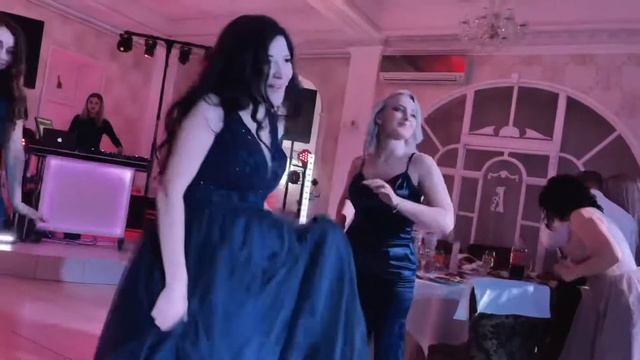 Новогодний корпоратив 2021. Праздник в стиле маскарад. Вечеринка в ресторане. Файер шоу. смотреть онлайн