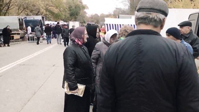 В Махачкале проходит сельхоз ярмарка смотреть онлайн