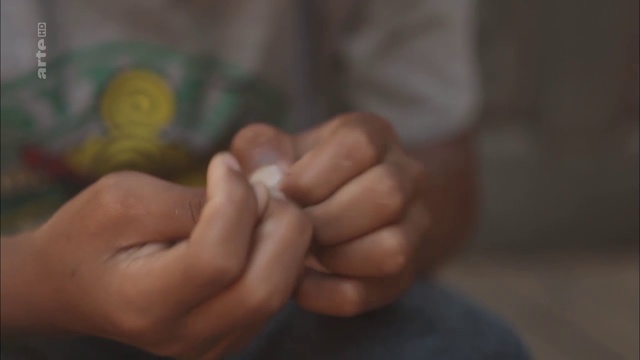 360 Geo - Cambodge, Un Espoir Pour Les Enfants