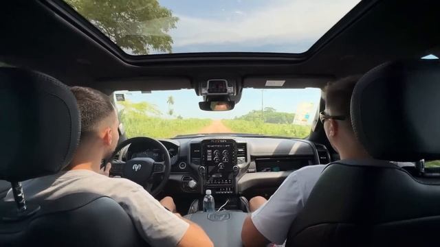 ACELERANDO TUDO A RAM REBEL 1500 NA ESTRADA DE TERRA!!?? смотреть онлайн