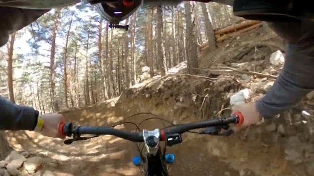 HOW TO RIDE BIKE PARK - Zero to Hero EMTB Bike Park Action. смотреть онлайн