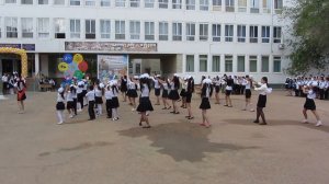 Флешмоб 1 класс сош № 8 г. Байконур 2015