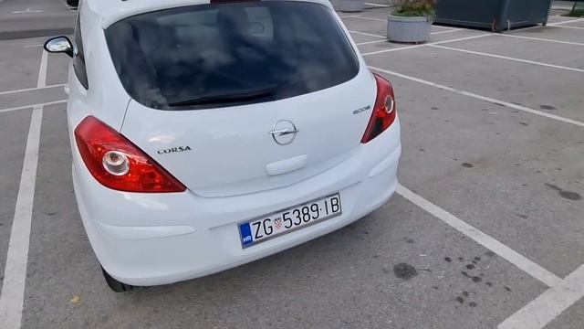 Opel Corsa 1.3 CDTi ECOFLEX 2010.god. смотреть онлайн