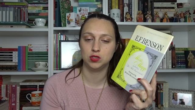 Charity Shop Haul ft. Beatrix Potter, Books and Puzzles смотреть онлайн