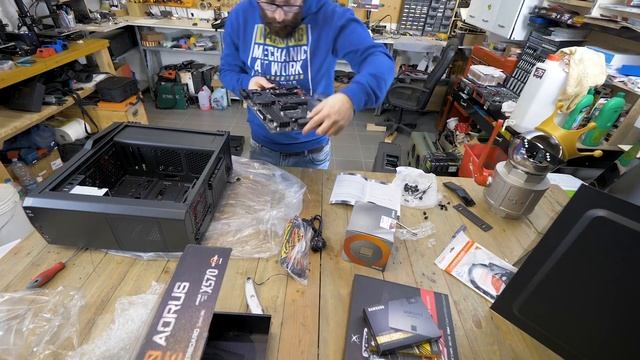 Super PC da 1200€ feeega che ?????AMD Ryzen 7 3700x radon rx590 da 8gb ram 32gb смотреть онлайн