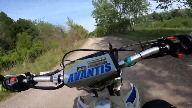 Дачная дорожка на avantis fx250 Lux смотреть онлайн