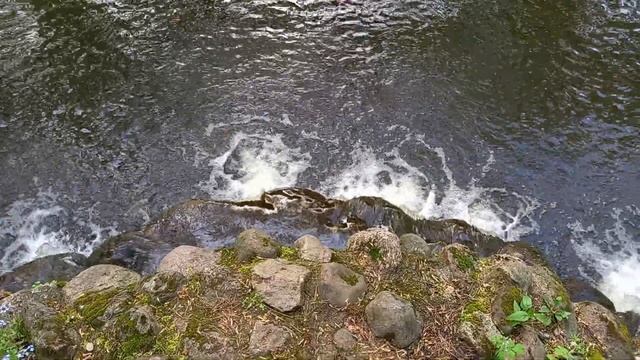 30 Seconds Silence - Waterfall / 30 Секунд Белого Шума - Водопад смотреть онлайн