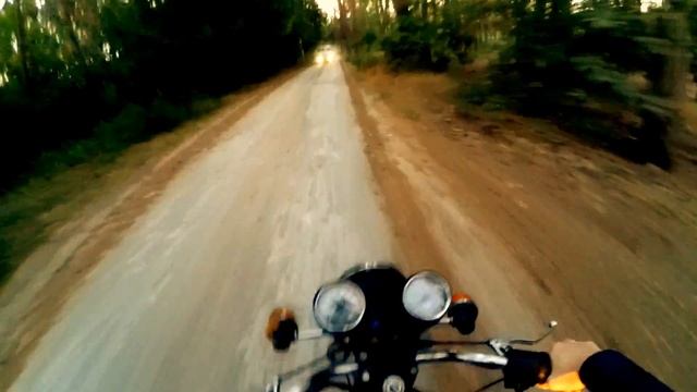 JAWA 638 VS ВАЗ 2101 (ГОНКИ) смотреть онлайн