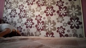 Девочки делаем кувырок