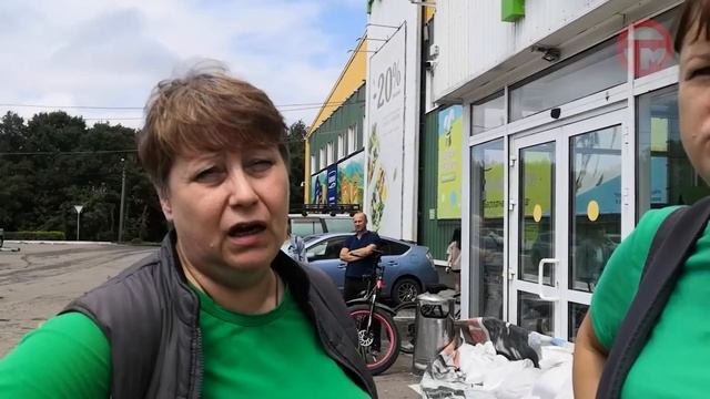 Между Чичеринским и Пушкинским мостом спасатели уже двое суток выкачивают воду смотреть онлайн