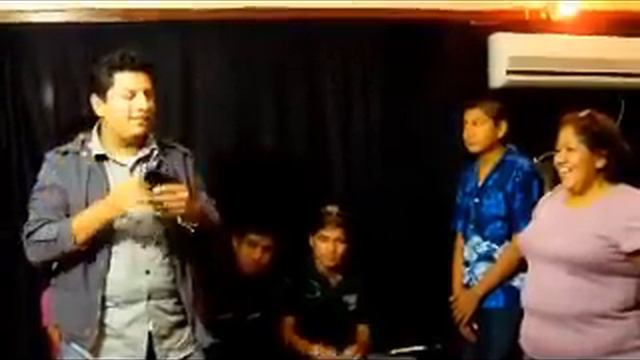 Alexander Luna (preview misteriosamente bolsas) смотреть онлайн