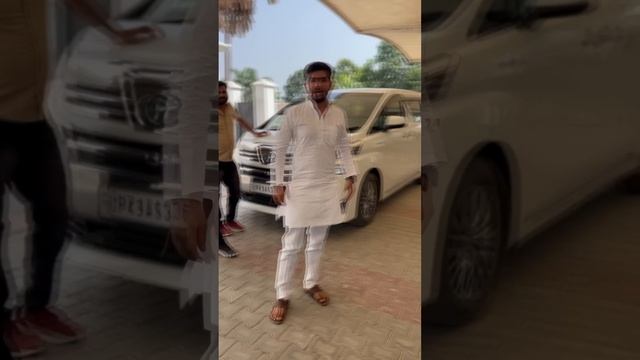 Toyota Vellfire Yuva E Uttar Pradesh..!! #toyota #fortuner #vellfire #landcruiser #scorpio #gonda смотреть онлайн