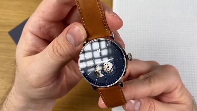 ФРАНЦУЗСКИЙ ШИК ИЗ ПАРИЖА / Charlie Initial Open Heart смотреть онлайн