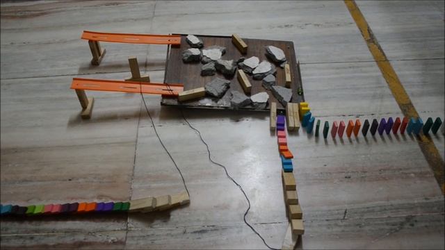 Insane Domino Tricks - Inception смотреть онлайн