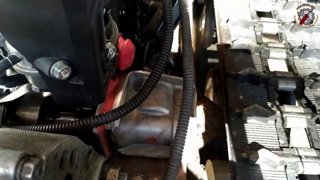 Гусеничный снегоуборщик Горыныч. Вал отбора мощности. смотреть онлайн