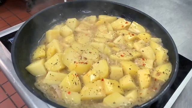 How To Cook Potatoes A La Burton - Easy Roasted Potato