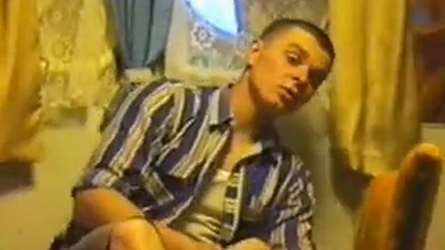 видео клип на песню "Батарейка" смотреть онлайн