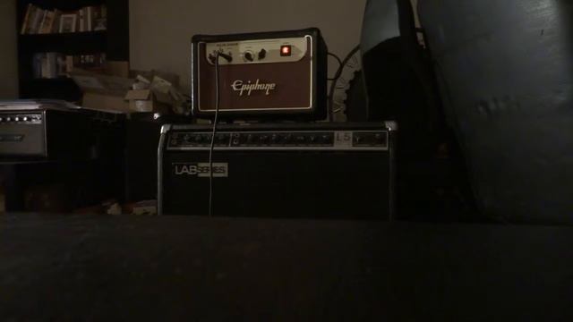 Jimi Hendrix Tone Test 3 - Maya Stratocaster, TS9, Wahwah, Univibe, Epiphone Valve Junior смотреть онлайн