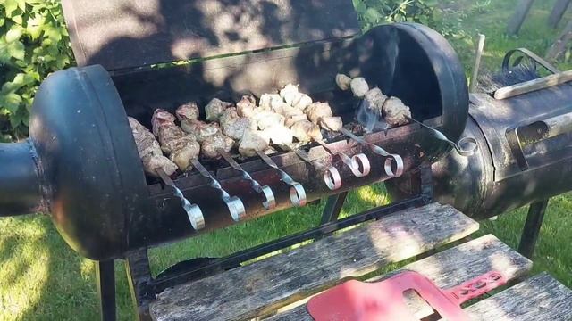 Утро на даче.Показываю теплицы.Огуречница и помидорница??жарим шашлыки?Мамины пионы?? смотреть онлайн