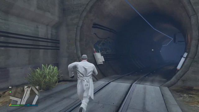Grand Theft Auto V Пытаюсь найти выход из метро №1 (Начало) смотреть онлайн