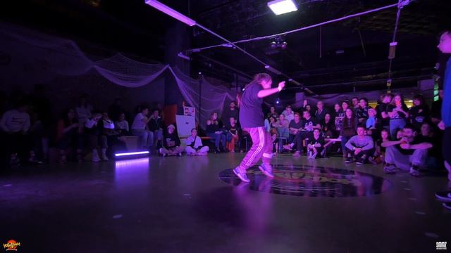 HIP-HOP BEGINNERS | 1/8 FINAL | Голова Дана vs Кутынцев Илья смотреть онлайн